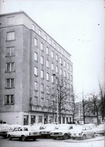 Budynek mieszkalny Pl. Unii Lubelskiej róg Puławskiej